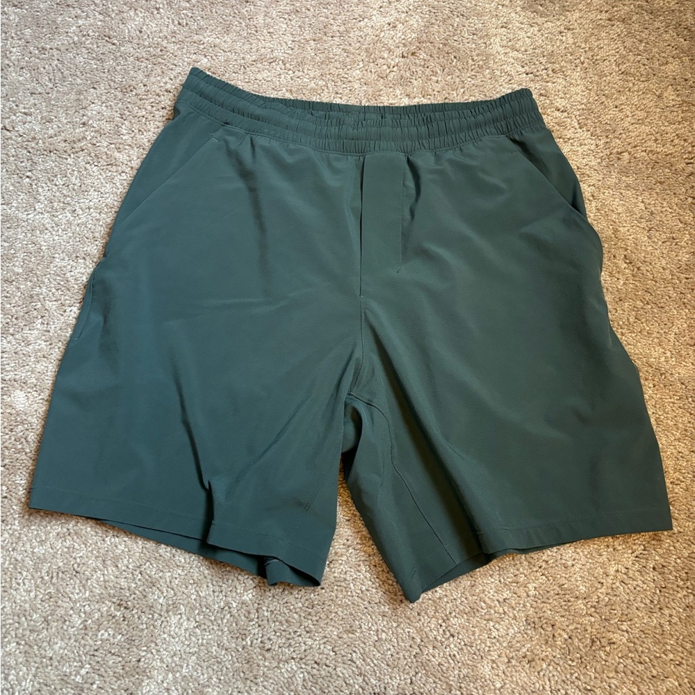 Lululemon Men’s Shorts - 7 inch